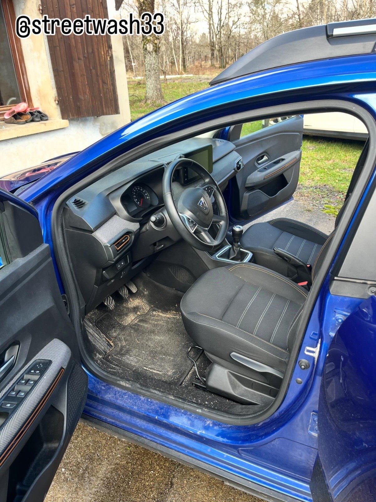 WhatsApp Image 2026-02-16 at 19.16.39 WhatsApp Image 2026-02-16 at 19.16.39